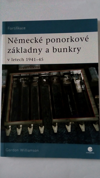 Německé ponorkové základny a bunkry v letech 1941-45