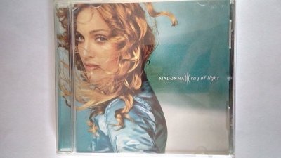 Madonna – Ray of light