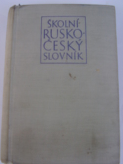 Školní česko - ruský slovník