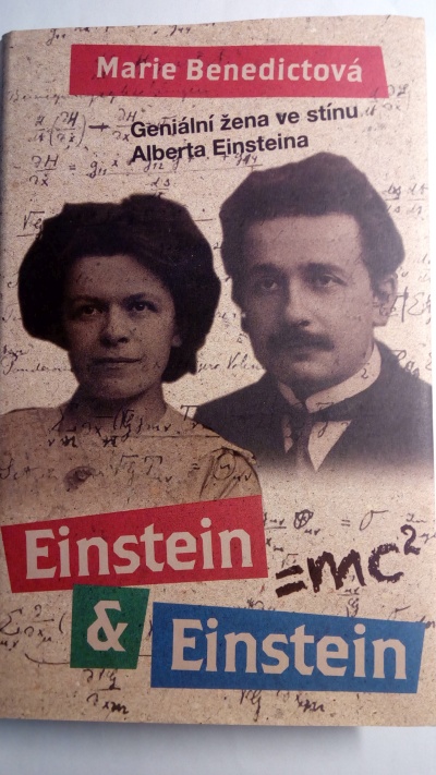 Einstein a Einstein