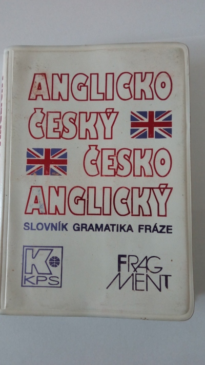 Anglicko-český a česko-anglický slovník gramatika fráze