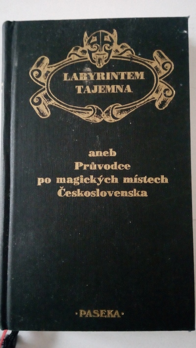 Labyrintem tajemna
