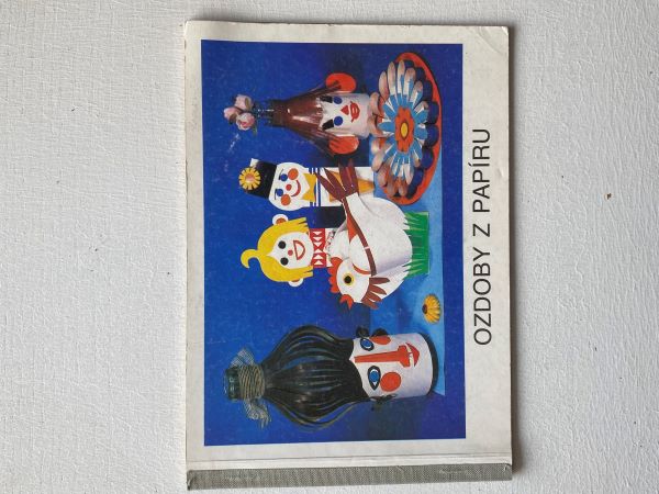 Ozdoby z papíru