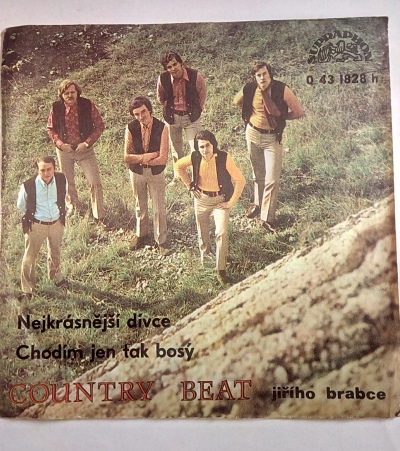 Nejkrásnější dívce / Chodím jen tak bosý