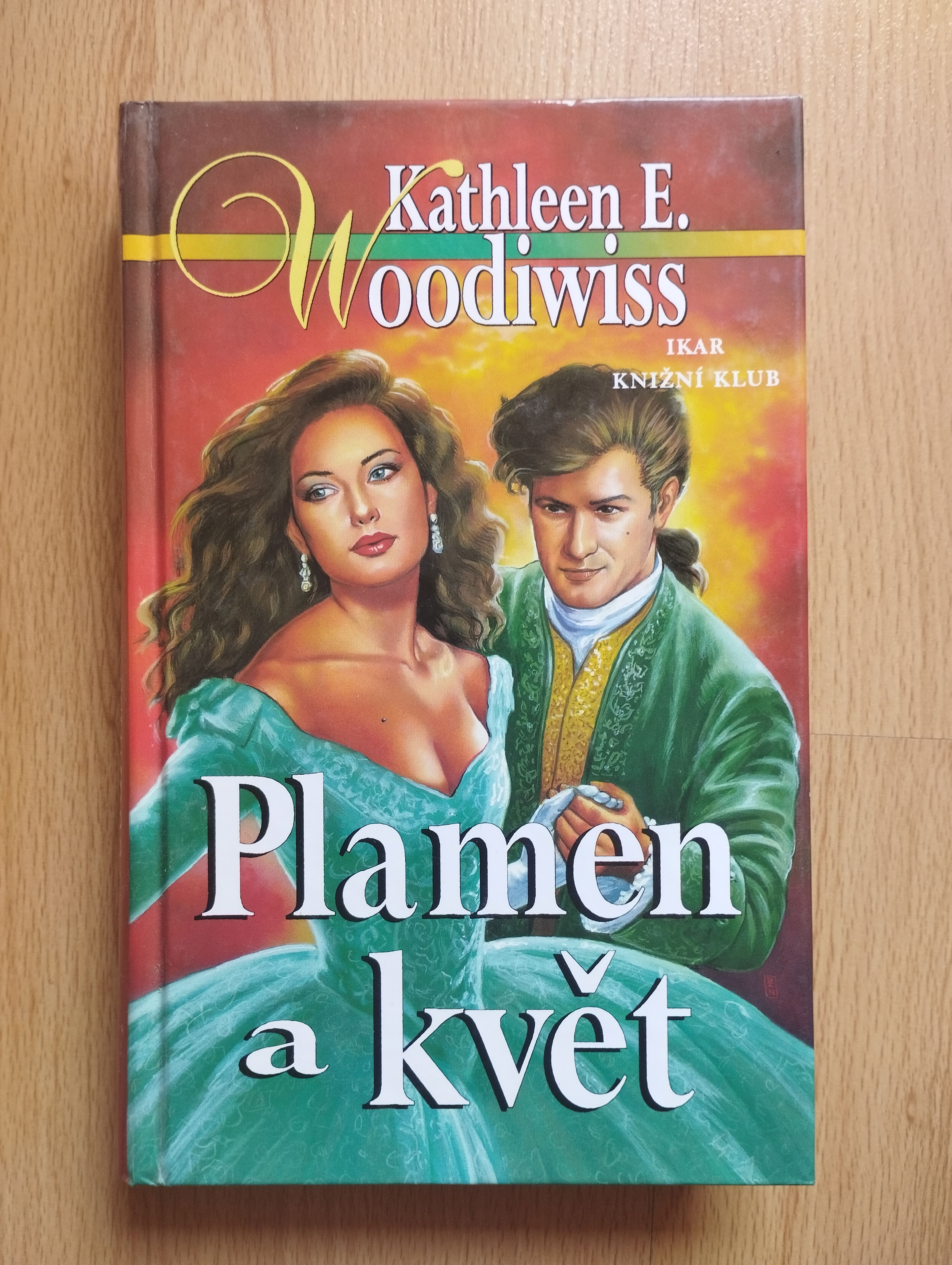 Plamen a květ