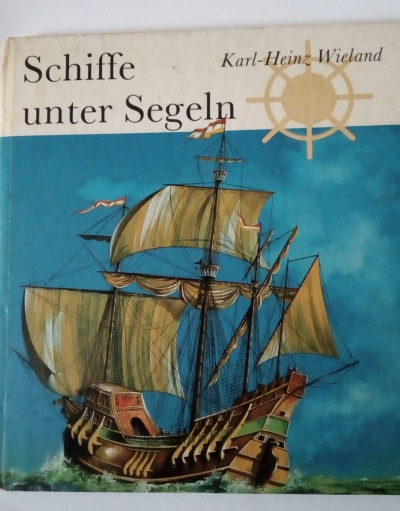 Schiffe unter Segeln