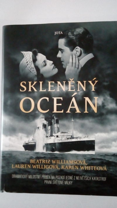 Skleněný oceán