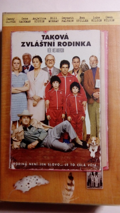 VHS Taková zvláštní rodinka