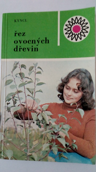 Řez ovocných dřevin