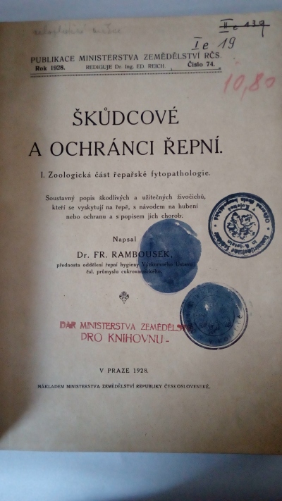 Škůdcové a ochránci řepní