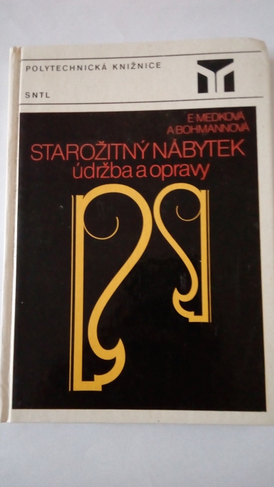 Starožitný nábytek