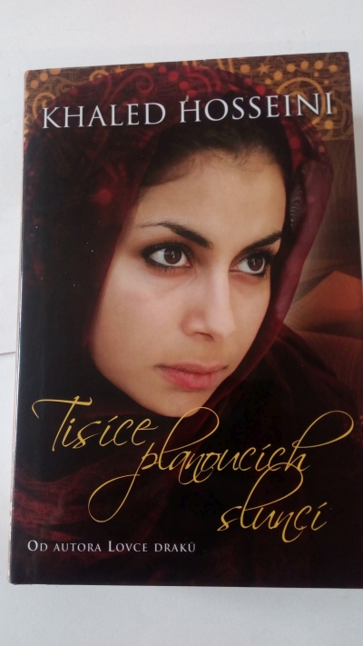Tisíce planoucích sluncí