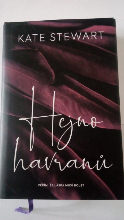 Hejno havranů