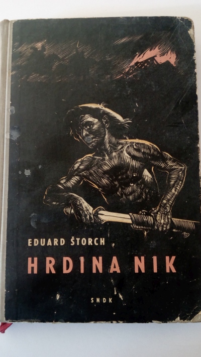 Hrdina Nik