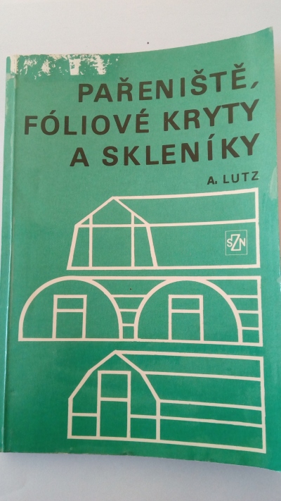 Pařeniště, fóliové kryty a skleníky