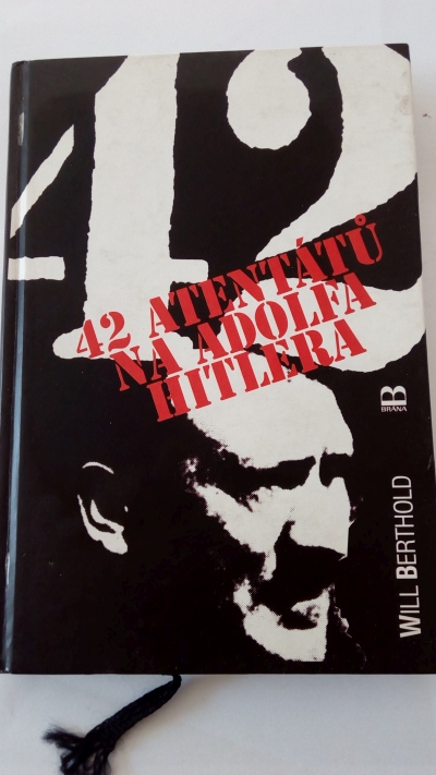 42 atentátů na Adolfa Hitlera