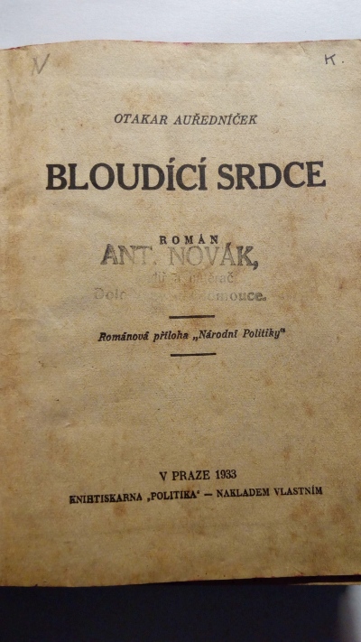 Bloudící srdce. Pan Collin vede válku