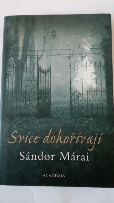 Svíce dohořívají