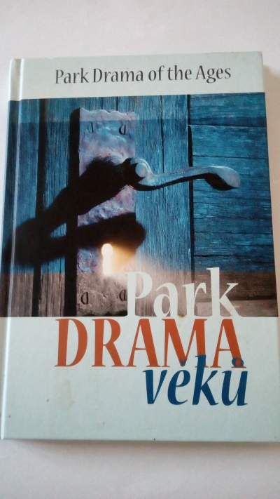 Park drama věků / Park Drama of the Ages
