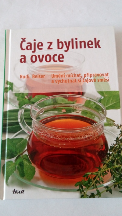 Čaje z bylinek a ovoce