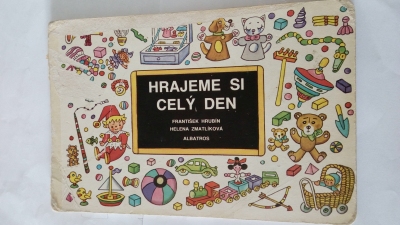 Hrajeme si celý den