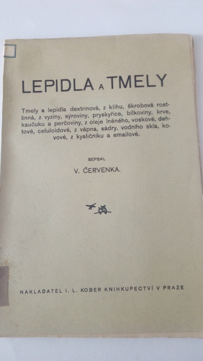 Lepidla a tmely