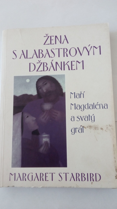 Žena s albatrasovým džbánkem