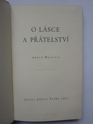 O lásce a přátelství