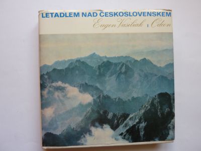 Letadlem nad Československem