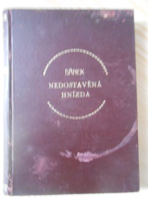 Nedostavěná hnízda