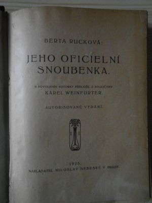 Jeho oficielní snoubelnka