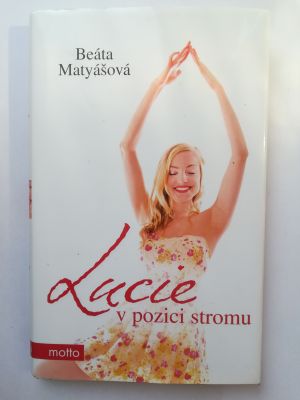 Lucie v pozici stromu