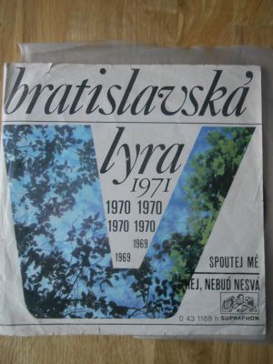 Spoutej mě + Hej, nebuď nesvá