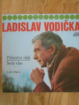 Šedý vlas + Půlnoční vlak