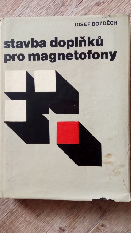 Stavba doplňků pro magnetofony