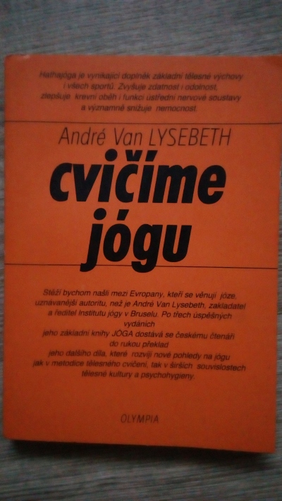 Cvičíme jógu