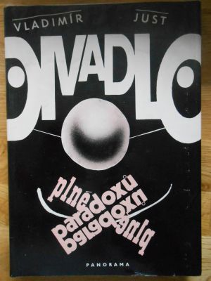 Divadlo plné paradoxů
