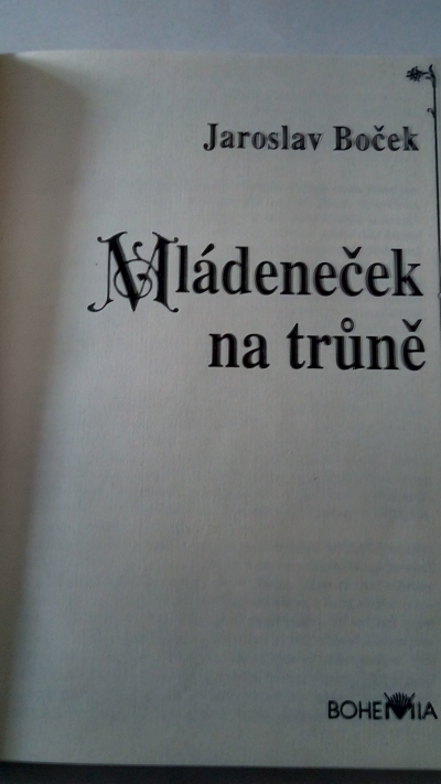 Mládeneček na trůně