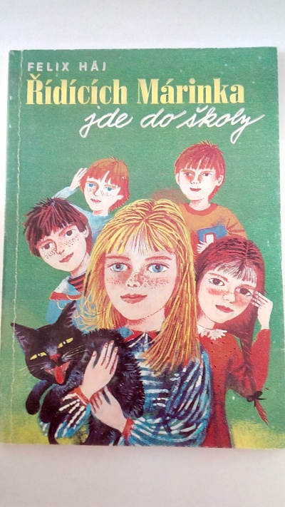 Řídících Márinka jde do školy