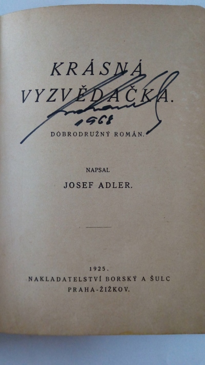 Krásná vyzvědačka