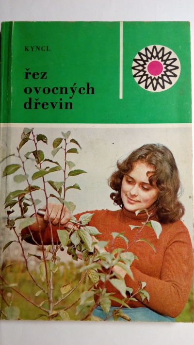 Řez ovocných dřevin
