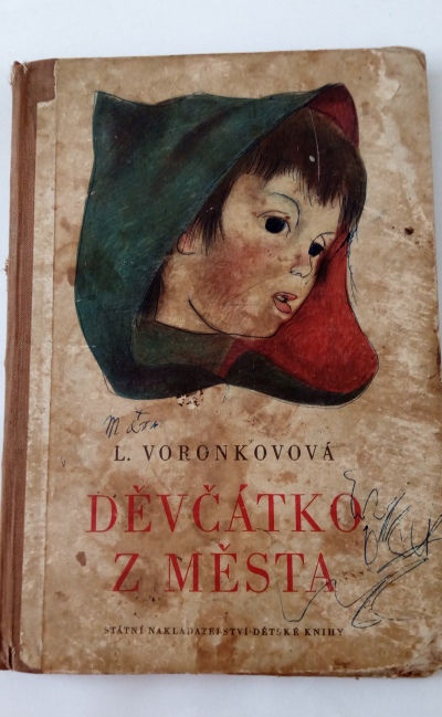 Děvčátko z města