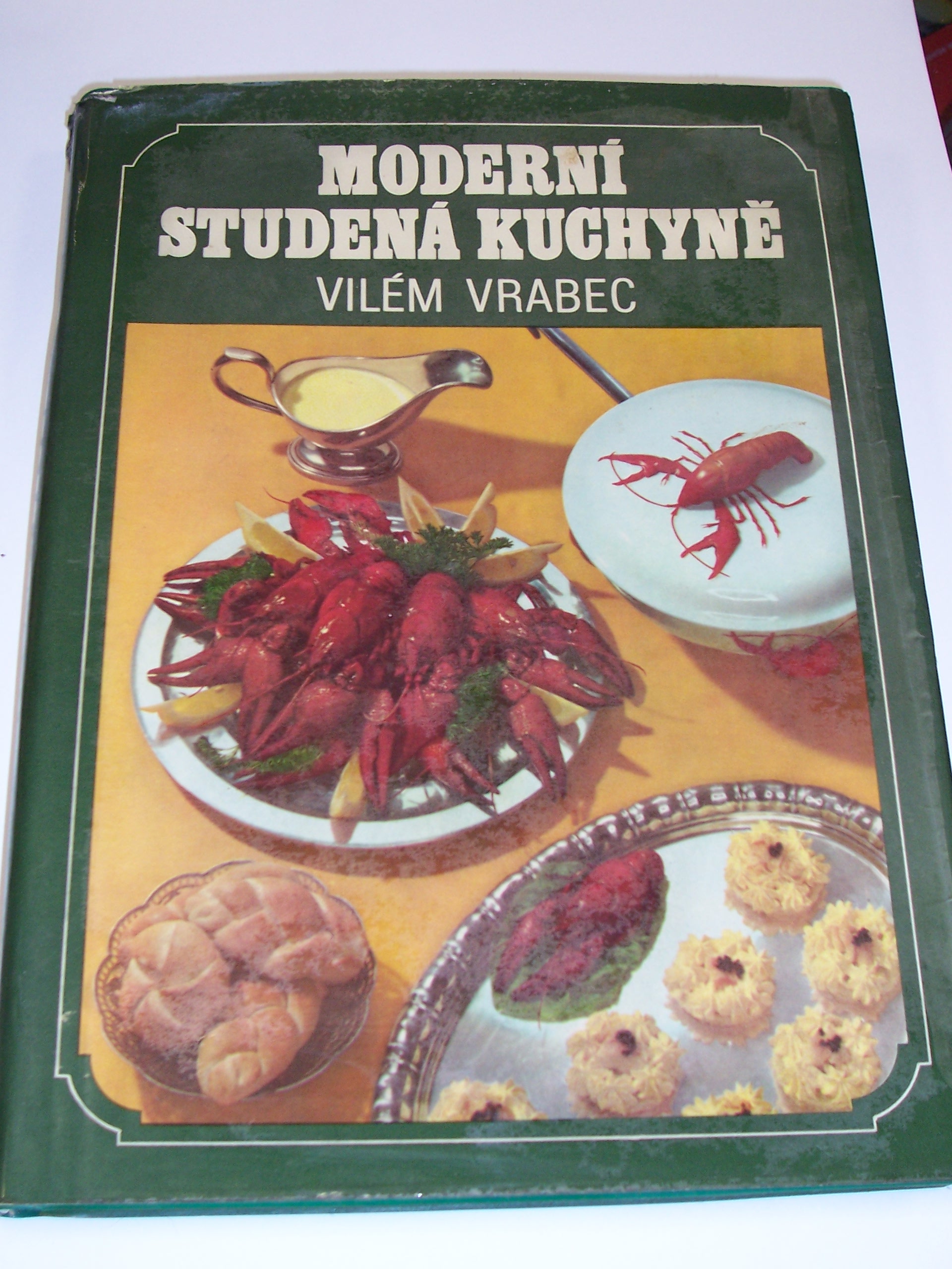 Moderní studená kuchyně
