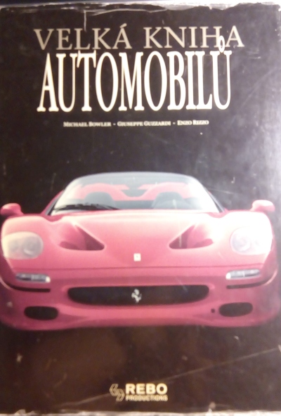 Velká kniha automobilů