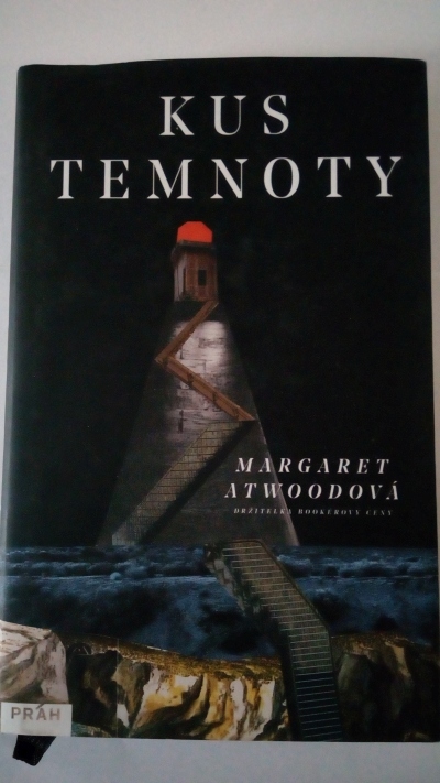 Kus temnoty