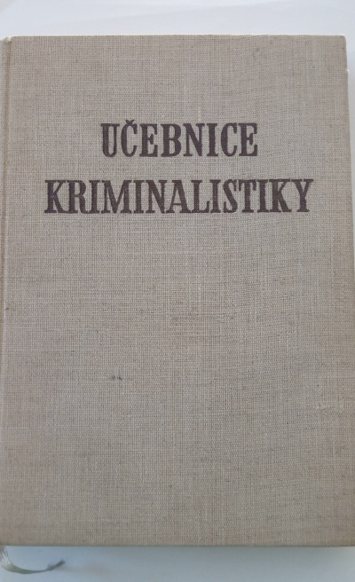 Učebnice kriminalistiky