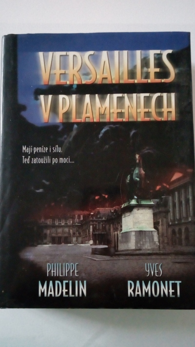Versailles v plamenech