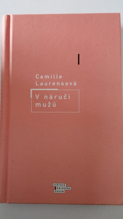 V náruči mužů