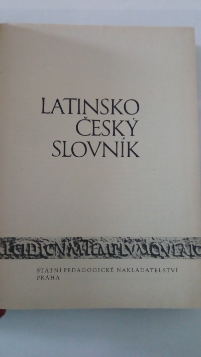 Latinsko-český slovník