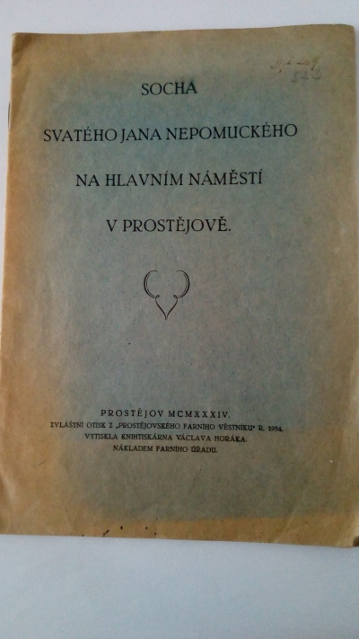 Socha svatého Jana Nepomuckého na hlavním náměstí v Prostějově